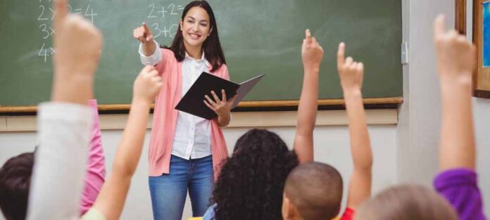 Teachers_ Liyanage Amarakeerthi