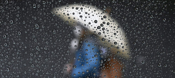Rain_1000px_22_12_09