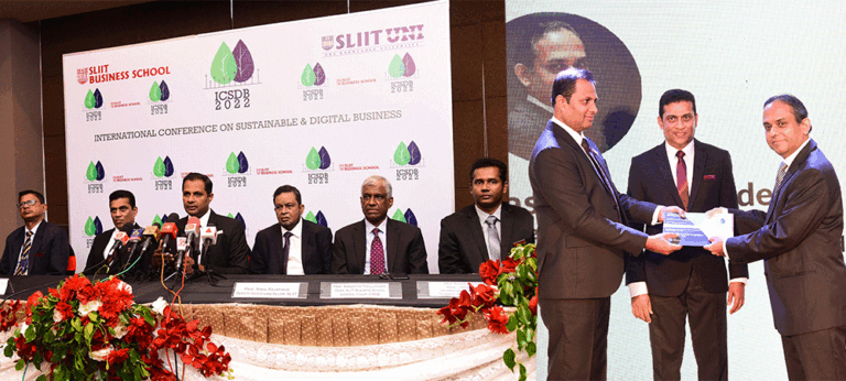SLIIT ව්‍යාපාර පීඨය, 2022 තිරසාර සහ ඩිජිටල් ව්‍යාපාර පිළිබඳ සිය ප්‍රථම ජාත්‍යන්තර සමුළුව සහ විශිෂ්ඨතා ඇගයීම් සම්මාන ප්‍රධානය
