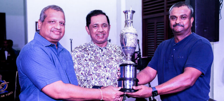 ගුවන් හමුදාපති කුසලාන ගොල්ෆ් ශූරයා ප්‍රභාත්, ශූරිය මනෝරි !