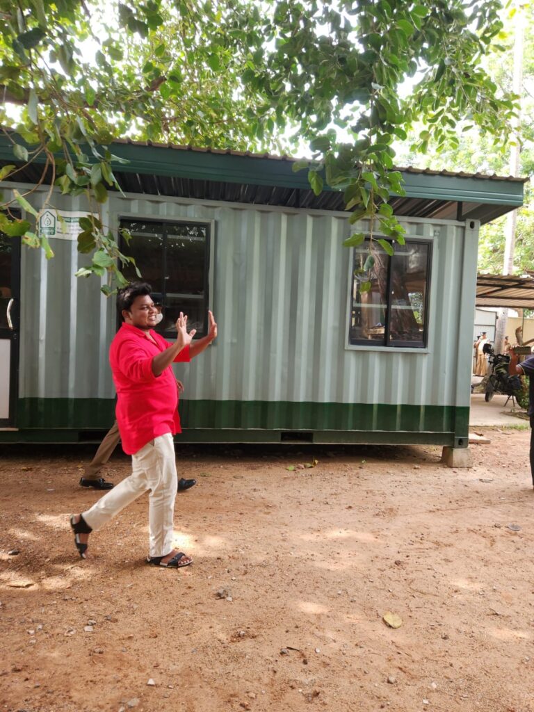 ආණ්ඩුව ඉස්සරහා දණගහන්න අපි ලෑස්ති නෑ : ඝාතනය කරන්න සැලසුම් හදපු හැටි නම් ගම් එක්ක හෙට හෙළිකරනවා – වසන්ත මුදලිගේ