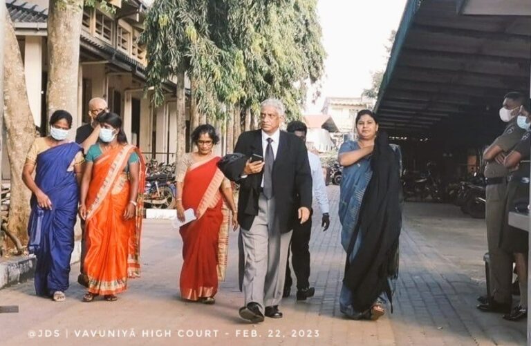 පෙත්සම්කරුවන්ගේ සාක්ෂි ප්‍රමාණවත් : 2009 බාර වූ හිටපු එල්ටීටීඊ සාමාජිකයන් 3ක් වහාම අධිකරණයට ඉදිරිපත් කරන්න – හමුදාවට නියෝගයක් !