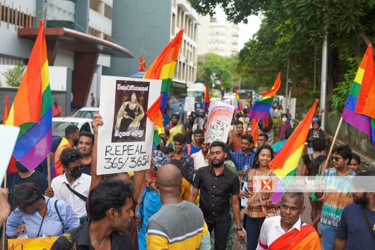 ‘ත්‍රෛනිකායික නාහිමිවරු අපේ ප්‍රශ්නය තේරුම් ගත්තා’ – LGBTQI ප්‍රජාව : මේ වර්ණ  කොඩිවලින් කියන්නේ කුමක්ද ?