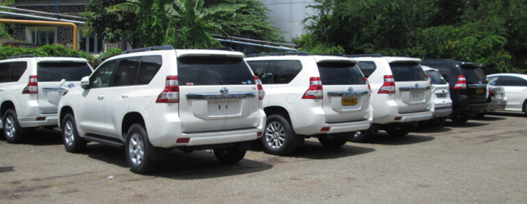 ජනාධිපති ලේකම් කාර්යාලයේ වාහන 104ක් පෞද්ගලික පරිහරණයට දීලා – ජාතික විගණන කාර්යාලය