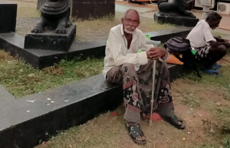 සෙන්පති කොබ්බෑකඩුව සහ සිම්පල් සෙල්වම්!