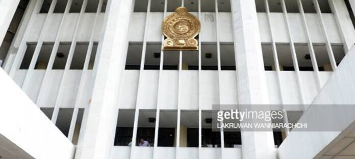 Court_1000px_23_07_04