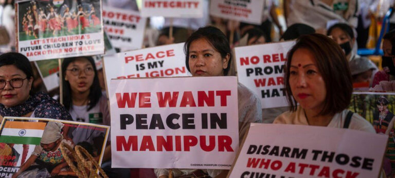 මනිපූර් ගිනි ගන්නවා – ඡන්දය මැයි : මෝදිට එරෙහිව විපක්ෂ සන්ධානයෙන් විශ්වාසභංගයක් !