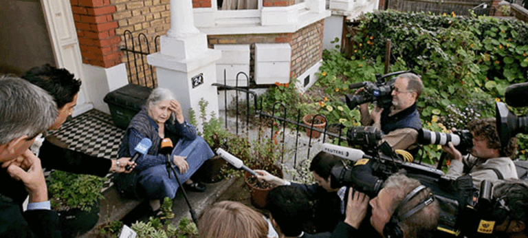 “බ්‍රිතාන්‍ය අධිරාජ්‍යයේ ආර්යාව නාමය පමණක් නොව නොපවතින අධිරාජ්‍යයක සම්මානයක් බාරගත නොහැකි” – ඩොරිස් ලෙසිං