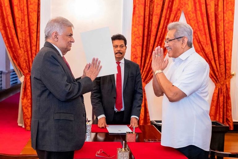නඩු විභාගයකින් තොරව සැකකරුවන් වසර 2ක් සිරගත කිරීමට ගෝඨාභය පැනවූ රෙගුලාසි අනුමත කරන්න තියා සංශෝධනය කරන්නවත් බෑ : ශ්‍රේෂ්ඨාධිකරණයෙන් සෘජු තීන්දුවක් !
