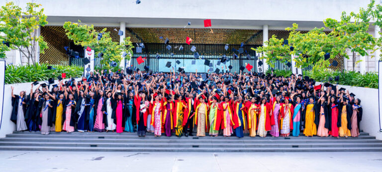 IIHS උපාධි හා සහතික පත්‍ර ප්‍රදානෝත්සවය සාර්ථකව අවසන් වේ