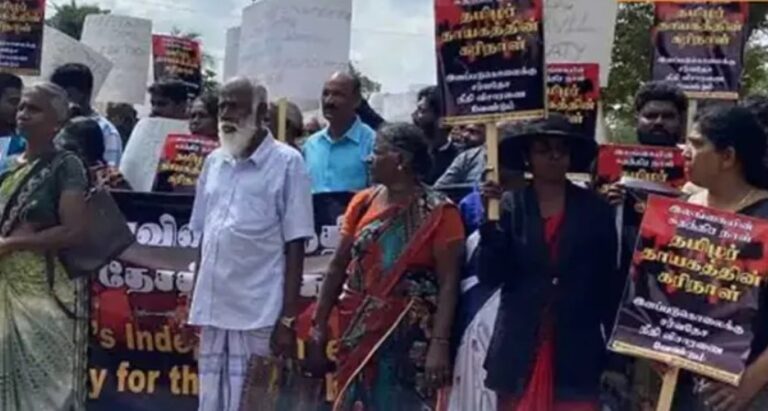 කිලිනොච්චියේ කළු නිදහස : පොලිසියෙන් ජල හා කඳුළු ගෑස් ප්‍රහාර – සරසවි සිසුන් 5ක් අත්අඩංගුවට !