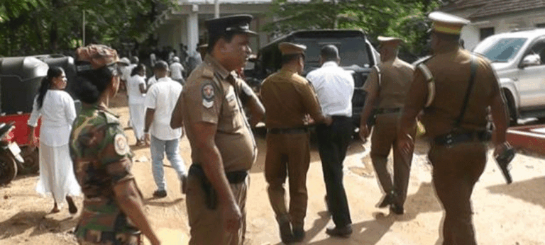 නාරම්මල පොලිස් ඝාතනය : මරාදැමූ රොෂාන්ගේ බිරිඳ දේශබන්දුලාගෙන් වන්දි ඉල්ලයි