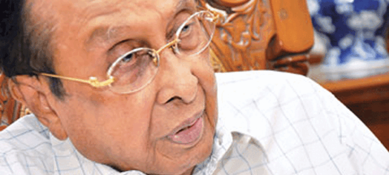 “මම ජේ.ආර්. ගෙන් ඇහුව විධායක බලය ප්‍රේමදාසට ගියොත් මොකද වෙන්නෙ කියල”