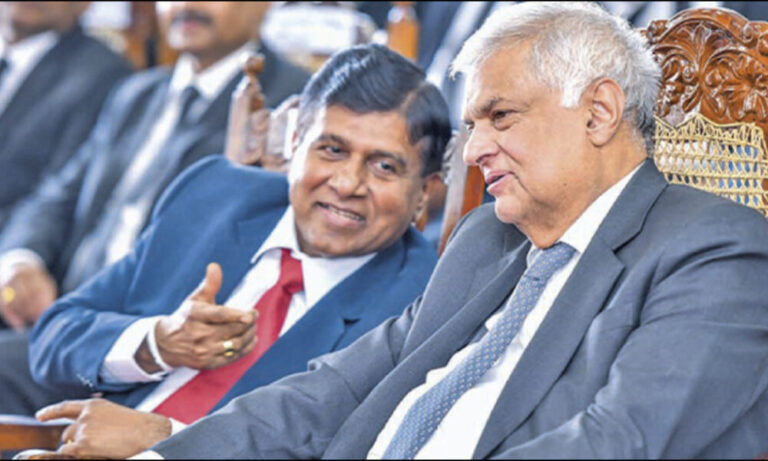 විජේදාස ගේන්නෙ නෑ කියූ 22 රනිල් හදිසියේ ගැසට් කරයි !