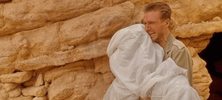 ” මම අකමැතිම දේ තමයි ” හිමිකම ” ඒ කියන්නෙ කාට හරි අයිතිවෙලා ඉන්නවයි කියන එක ” – කැතරින් ක්ලිෆ්ටන්