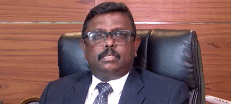 වීසා ගනුදෙනුව : නඩුව අවසන් වන තුරු ආගමන පාලක රිමාන්ඩ් !