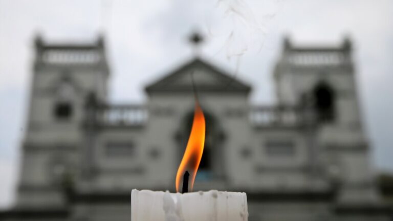 පාස්කු ප්‍රහාරයේ විමර්ශන වෙනතක යැවීමේ තවත් අසාර්ථක පිටපතක් ගැන අලුත් විමර්ශනයක් – පිටපතේ මුල මැද අග මෙන්න !