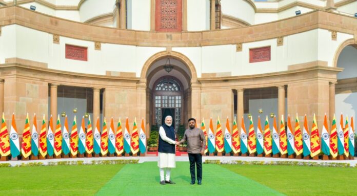 President-Anura-Kumara-Dissanayake-And-Indian-Prime-Minister-Infrontof-Prime-Minister-House-1024x563