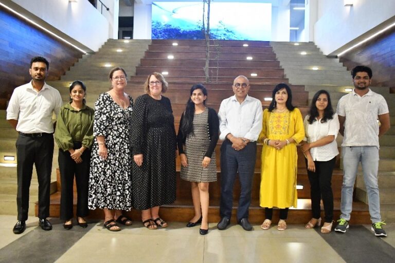 IIHS ආයතනය Surrey විශ්ව විද්‍යාලය සමඟ හවුල්කාරිත්වයකට එළැඹේ !