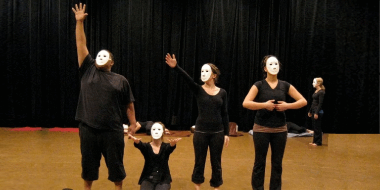 නාට්‍ය කලාවට දේශපාලන අනුග්‍රහය එපා!