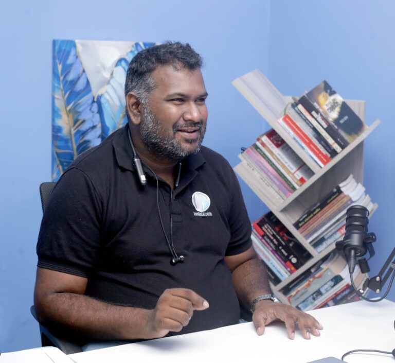 පාස්කු විමර්ශන ගැන කතා කරන එක කොන්ත්‍රාත් එකක් ද? : අපි ඕනෙ කෙනකුට විවෘතයි ! – මාධ්‍යවේදී තරිඳු ජයවර්ධන